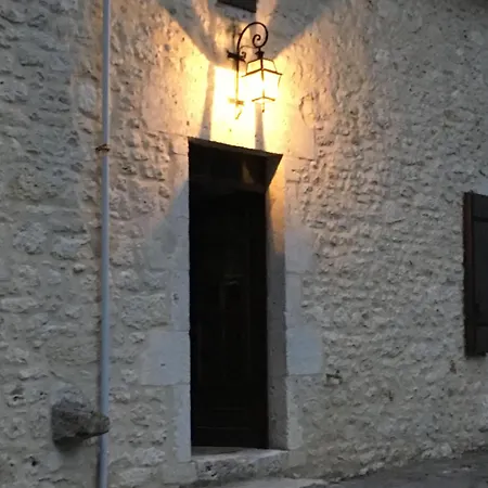 Poitevins فندق مبيت وإفطار Saint-Astier (Lot-et-Garonne)